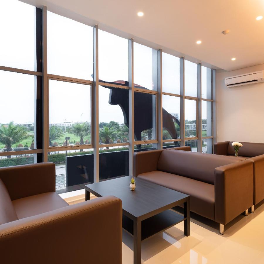 The Risman Hotel At Jakarta Airport Cbc Tangerang Zewnętrze zdjęcie